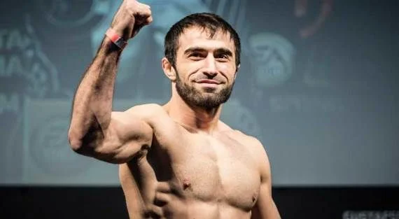 Марвин Веттори - Омари Ахмедов. Прогноз и ставки на бой UFC (31.12.2017) Марвин Веттори - Омари Ахмедов. Прогноз и ставки на бой UFC (31.12.2017)
