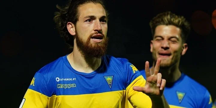Арока — Эшторил. Прогноз на матч чемпионата Португалии (7 августа 2021 года) Арока — Эшторил. Прогноз на матч чемпионата Португалии (7 августа 2021 года)