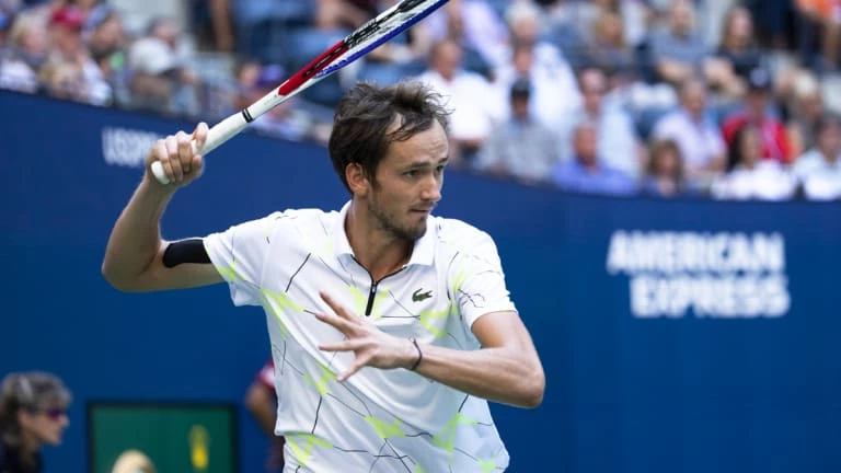 Даниил Медведев - Джеймс Дакворт. Прогноз на матч ATP Торонто (12 августа 2021 года)
Даниил Медведев - Джеймс Дакворт. Прогноз на матч ATP Торонто (12 августа 2021 года)