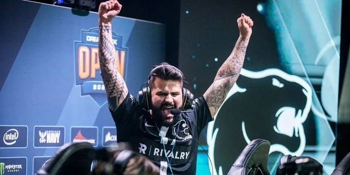 Furia eSports - Entropiq Furia eSports - Entropiq