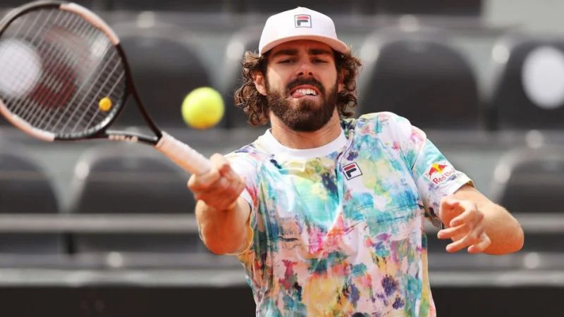 Николоз Басилашвили - Рейли Опелка. Прогноз на матч ATP ЮС Оупен (5 сентября 2021 года)
Николоз Басилашвили - Рейли Опелка. Прогноз на матч ATP ЮС Оупен (5 сентября 2021 года)