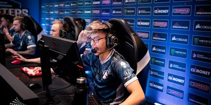 Liquid — Fnatic. Прогноз на матч CS:GO (8 сентября 2021 года)