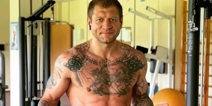 Александр Емельяненко - Артем Тарасов