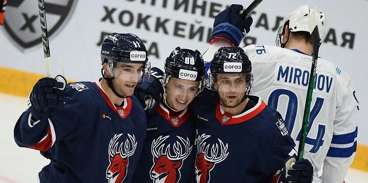 Адмирал — Торпедо. Прогноз на матч КХЛ (2 октября 2021 года)