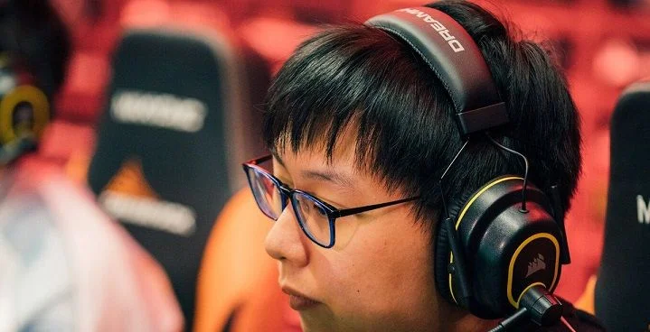 Virtus.pro — Vici Gaming. Прогноз на матч Dota 2 (13 октября 2021 года)