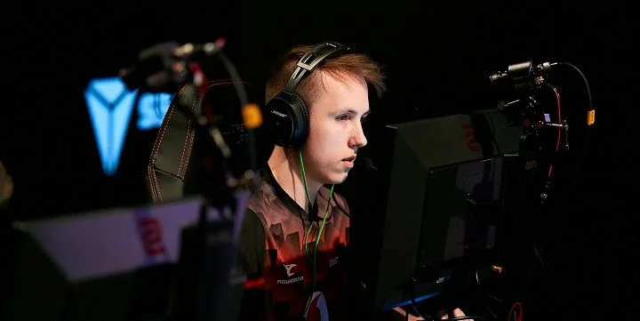 MOUZ - Team GamerLegion MOUZ - Team GamerLegion