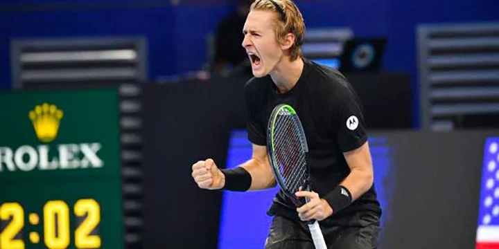 Себастьян Корда - Брендон Накашима. Прогноз на матч Next Gen ATP Finals (12 ноября 2021 года)
Себастьян Корда - Брендон Накашима. Прогноз на матч Next Gen ATP Finals (12 ноября 2021 года)