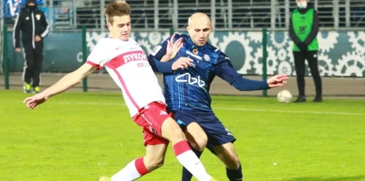 Велес — Спартак-2. Прогноз (кф 3.72) на матч ФНЛ (17 ноября 2021 года) Велес — Спартак-2. Прогноз (кф 3.72) на матч ФНЛ (17 ноября 2021 года)