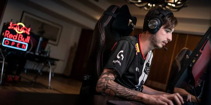 G2 Esports - Ninjas in Pyjamas G2 Esports - Ninjas in Pyjamas