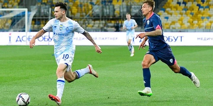 Динамо Киев — Заря. Прогноз на матч чемпионата Украины (12 декабря 2021 года) Динамо Киев — Заря. Прогноз на матч чемпионата Украины (12 декабря 2021 года)