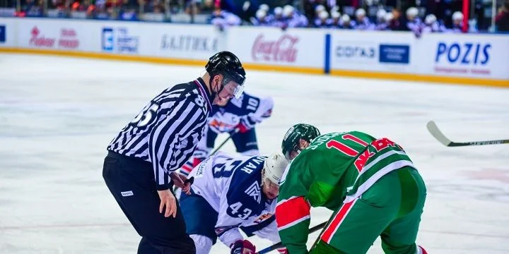Ак Барс — Металлург Магнитогорск. Прогноз на матч КХЛ (27 декабря 2021 года) Ак Барс — Металлург Магнитогорск. Прогноз на матч КХЛ (27 декабря 2021 года)