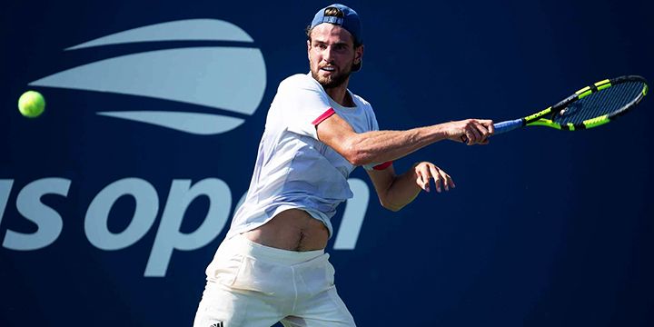 Максим Кресси – Адриан Маннарино. Прогноз на матч ATP Сидней (11 января 2022 года)
Максим Кресси – Адриан Маннарино. Прогноз на матч ATP Сидней (11 января 2022 года)
