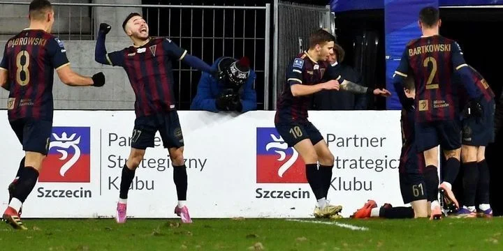 Погонь Щецин — Висла: прогноз на матч чемпионата Польши (18 марта 2022 года) Погонь Щецин — Висла: прогноз на матч чемпионата Польши (18 марта 2022 года)