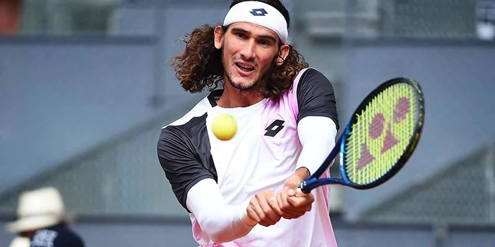 Ллойд Харрис — Хуберт Гуркач. Прогноз на матч ATP Майами (29 марта 2022 года)
Ллойд Харрис — Хуберт Гуркач. Прогноз на матч ATP Майами (29 марта 2022 года)