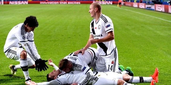 Легия — Пяст Гливице: прогноз на матч чемпионата Польши (18 апреля 2022 года) Легия — Пяст Гливице: прогноз на матч чемпионата Польши (18 апреля 2022 года)