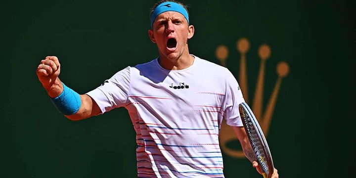 Уго Деллиен — Алехандро Давидович-Фокина. Прогноз на матч ATP Барселона (19 апреля 2022 года)
Уго Деллиен — Алехандро Давидович-Фокина. Прогноз на матч ATP Барселона (19 апреля 2022 года)