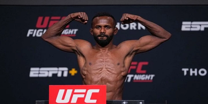 Даниэль да Силва — Франциско Фигейреду. Прогноз (кф 2.20) на UFC (1 мая 2022 года) Даниэль да Силва — Франциско Фигейреду. Прогноз (кф 2.20) на UFC (1 мая 2022 года)