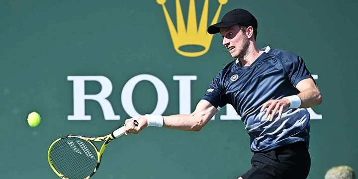 Ван де Зандшульп — Герасимов. Прогноз на матч ATP Мюнхен (28 апреля 2022 года)
