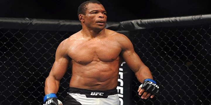 Франциско Триналдо — Дэнни Робертс. Прогноз на UFC (8 мая 2022 года) Франциско Триналдо — Дэнни Робертс. Прогноз на UFC (8 мая 2022 года)