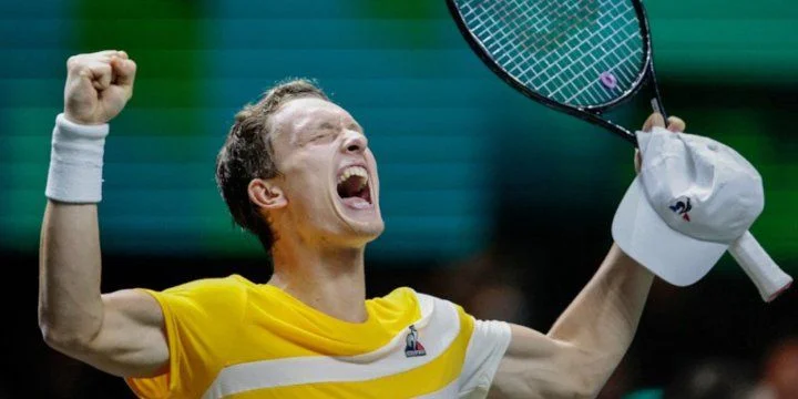 Лехечка — Киргиос. Прогноз на матч ATP Штутгарт (7 июня 2022 года)