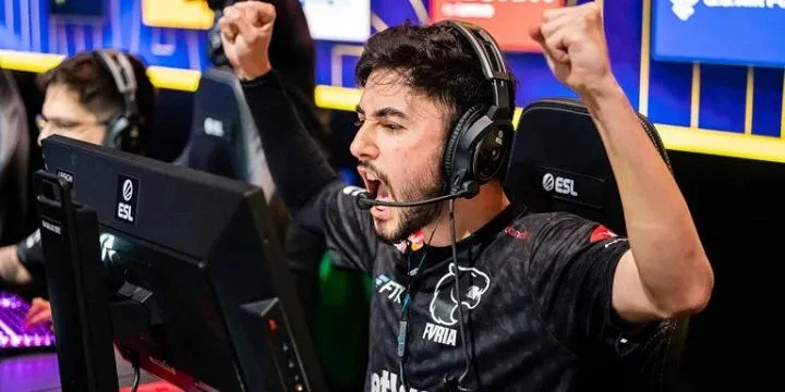Furia eSports - 9z Тим Furia eSports - 9z Тим