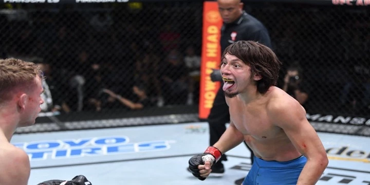 Айманн Захаби — Рики Турсиос. Прогноз на UFC (10 июля 2022 года) Айманн Захаби — Рики Турсиос. Прогноз на UFC (10 июля 2022 года)