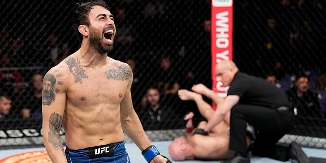 Макван Амирхани — Джонатан Пирс. Прогноз на UFC (23 июля 2022 года) Макван Амирхани — Джонатан Пирс. Прогноз на UFC (23 июля 2022 года)