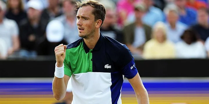 Даниил Медведев — Ринки Хиджиката. Прогноз на матч ATP Лос-Кабос (4 августа 2022 года)
Даниил Медведев — Ринки Хиджиката. Прогноз на матч ATP Лос-Кабос (4 августа 2022 года)