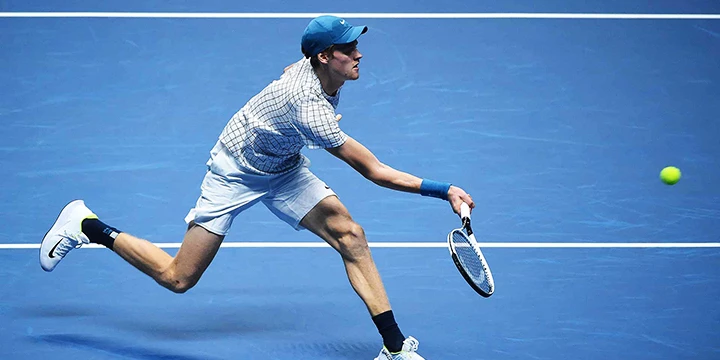 Танаси Коккинакис — Янник Синнер. Прогноз на матч ATP Цинциннати (16 августа 2022 года)
