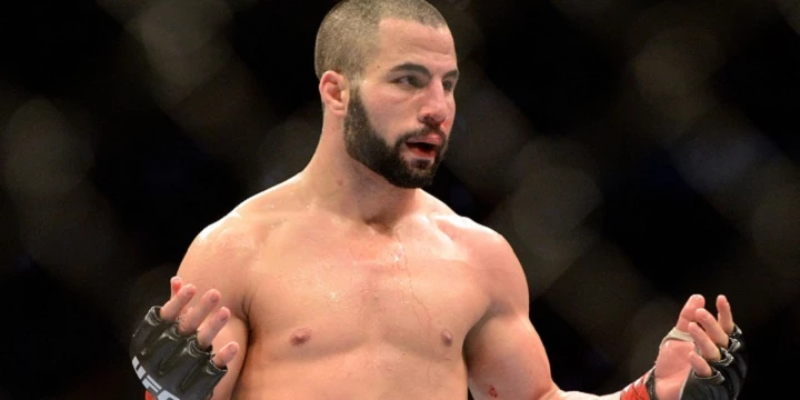 Насрат Хакпараст — Джон Макдесси. Прогноз на UFC (3 сентября 2022 года) Насрат Хакпараст — Джон Макдесси. Прогноз на UFC (3 сентября 2022 года)