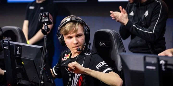 FaZe Clan - G2 Esports FaZe Clan - G2 Esports