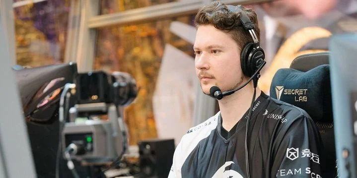 Team Secret - Virtus.pro
