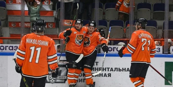 Амур — Северсталь. Прогноз на матч КХЛ (27 октября 2022 года) Амур — Северсталь. Прогноз на матч КХЛ (27 октября 2022 года)