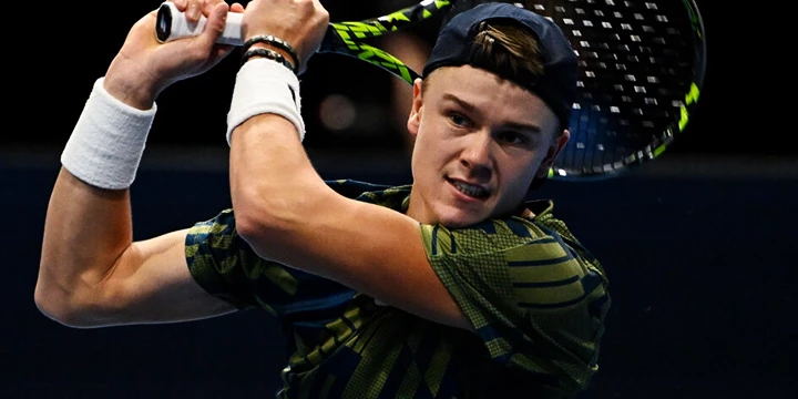Хольгер Руне — Новак Джокович. Прогноз на матч ATP Париж (6 ноября 2022 года)
Хольгер Руне — Новак Джокович. Прогноз на матч ATP Париж (6 ноября 2022 года)
