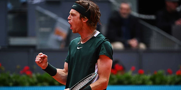 Каспер Рууд — Андрей Рублев. Прогноз на матч Итогового турнира ATP (19 ноября 2022 года)
Каспер Рууд — Андрей Рублев. Прогноз на матч Итогового турнира ATP (19 ноября 2022 года)