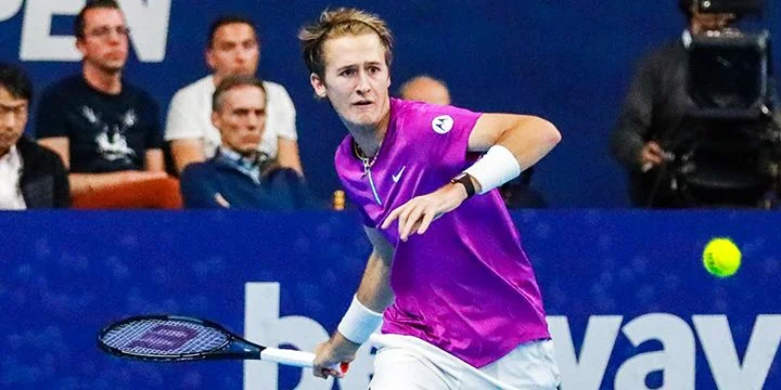 Энди Маррей — Себастьян Корда. Прогноз на матч ATP Аделаида (3 января 2023 года)
Энди Маррей — Себастьян Корда. Прогноз на матч ATP Аделаида (3 января 2023 года)