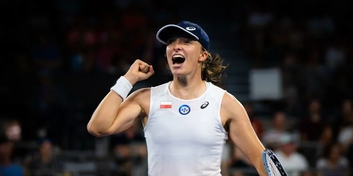 Ига Швентек - Мария-Камила Осорио Серрано Ига Швентек - Мария-Камила Осорио Серрано