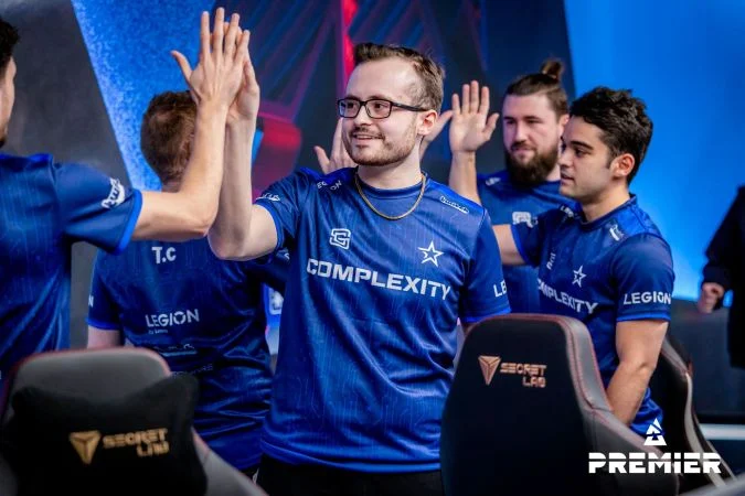 Permitta Эспортс - compLexity Gaming