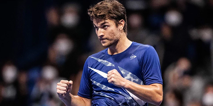 Марко Чеккинато — Миомир Кечманович. Прогноз на матч ATP Эшторил (8 апреля 2023 года)
Марко Чеккинато — Миомир Кечманович. Прогноз на матч ATP Эшторил (8 апреля 2023 года)