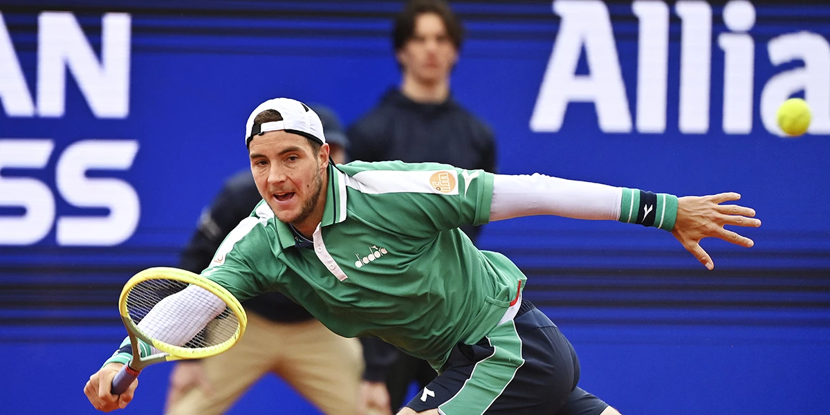 Ян-Леннард Штруфф — Аслан Карацев. Прогноз на матч ATP Мадрид (25 апреля 2023 года)
Ян-Леннард Штруфф — Аслан Карацев. Прогноз на матч ATP Мадрид (25 апреля 2023 года)