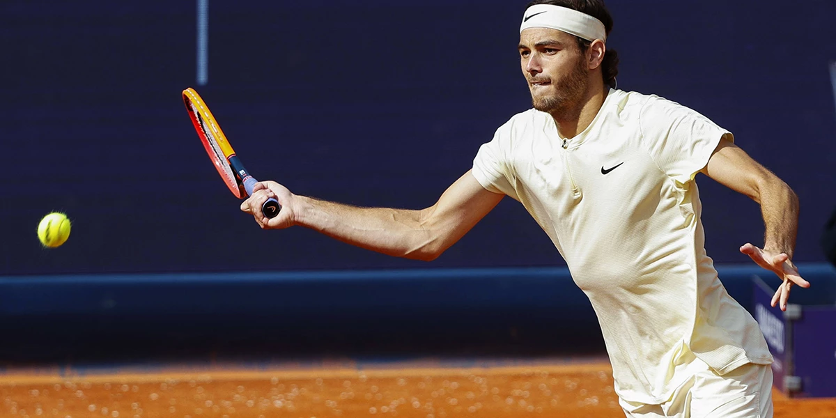 Тейлор Фриц — Кристиан Гарин. Прогноз на матч ATP Мадрид (1 мая 2023 года)
Тейлор Фриц — Кристиан Гарин. Прогноз на матч ATP Мадрид (1 мая 2023 года)