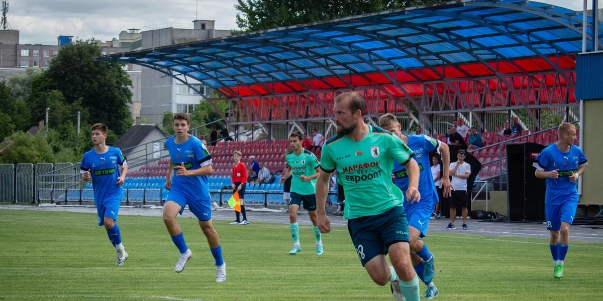 Сморгонь – Торпедо БелАЗ. Прогноз и ставки на матч чемпионата Беларуси (13 августа 2023 года) Сморгонь – Торпедо БелАЗ. Прогноз и ставки на матч чемпионата Беларуси (13 августа 2023 года)