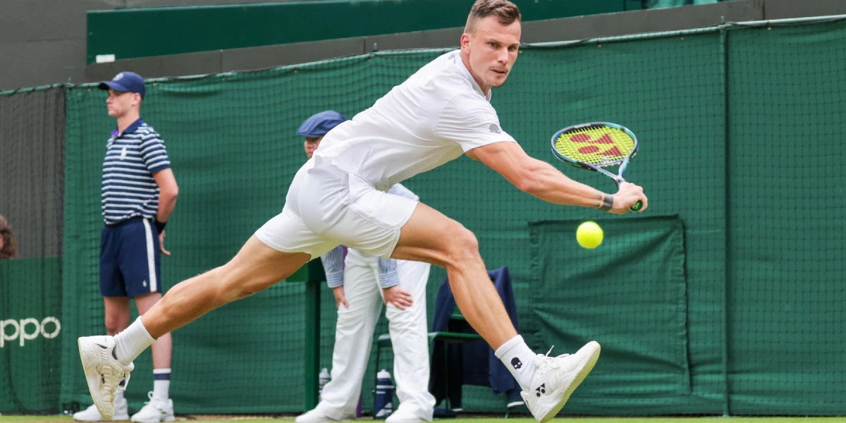 Фучович — Чжан. Прогноз и ставки на матч ATP Уинстон-Сейлем (21 августа 2023 года)
Фучович — Чжан. Прогноз и ставки на матч ATP Уинстон-Сейлем (21 августа 2023 года)