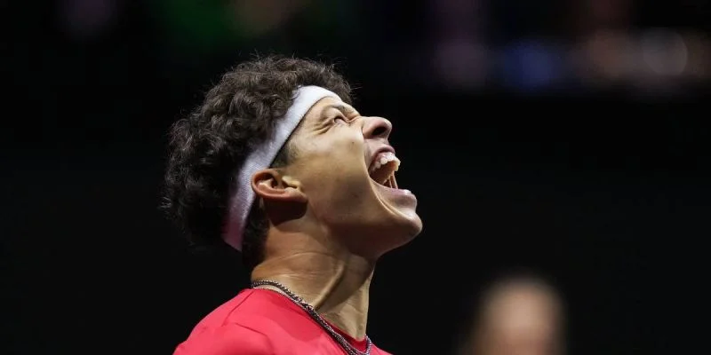 Шелтон — Корда. Прогноз и ставки на матч ATP Шанхай (12 октября 2023 года)
Шелтон — Корда. Прогноз и ставки на матч ATP Шанхай (12 октября 2023 года)
