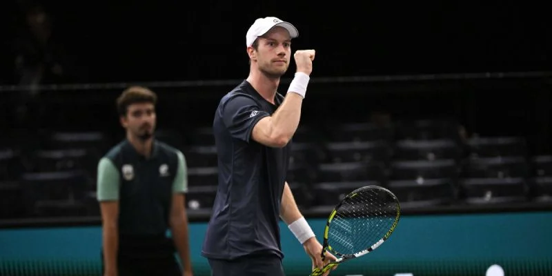 Пол — Ван де Зандшульп. Прогноз и ставки на матч ATP Париж (1 ноября 2023 года)
Пол — Ван де Зандшульп. Прогноз и ставки на матч ATP Париж (1 ноября 2023 года)