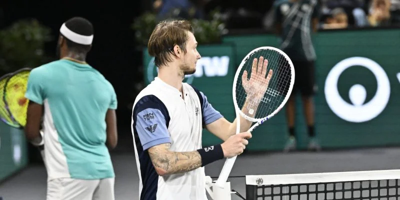 Бублик — Димитров. Прогноз и ставки на матч ATP Париж (2 ноября 2023 года)
Бублик — Димитров. Прогноз и ставки на матч ATP Париж (2 ноября 2023 года)