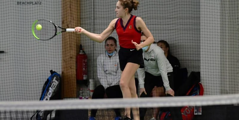 Эрика Андреева – Клара Бюрель. Прогноз и ставки на матч WTA Анже (8 декабря 2023 года)