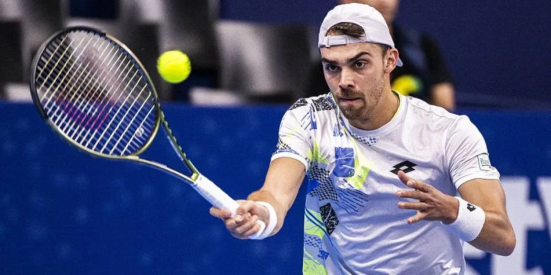 Мюллер — Бонзи. Прогноз и ставки на матч ATP Окленд (8 января 2024 года)
Мюллер — Бонзи. Прогноз и ставки на матч ATP Окленд (8 января 2024 года)