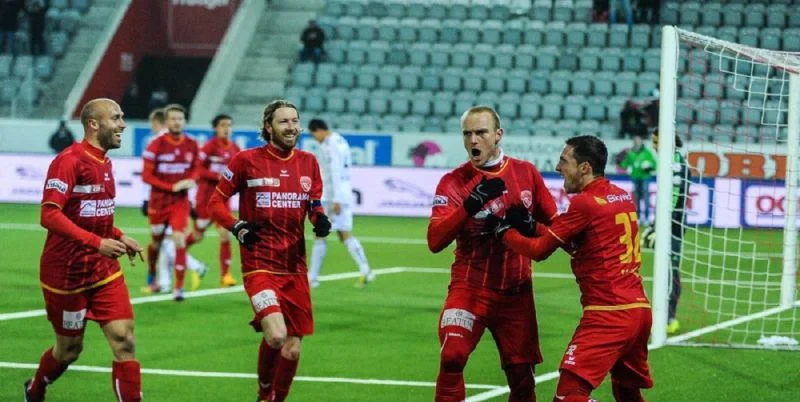 Тун — Стад Ньон. Прогноз и ставки на матч чемпионата Швейцарии (2 февраля 2024 года) Тун — Стад Ньон. Прогноз и ставки на матч чемпионата Швейцарии (2 февраля 2024 года)