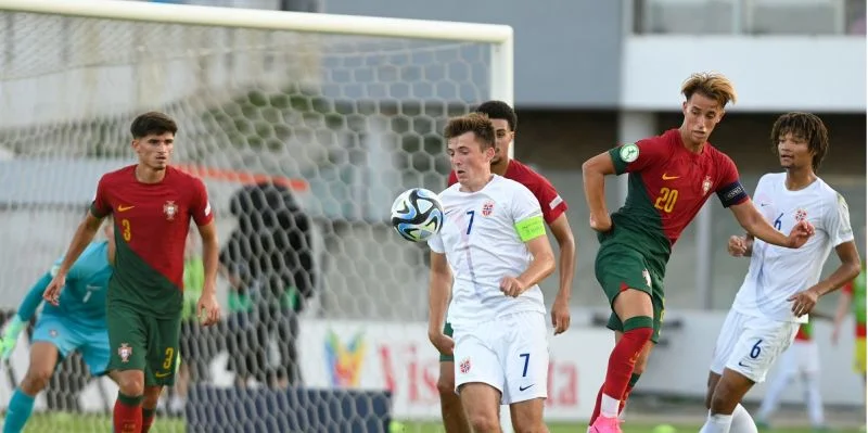 Португалия U19 - Греция (до19) Португалия U19 - Греция (до19)